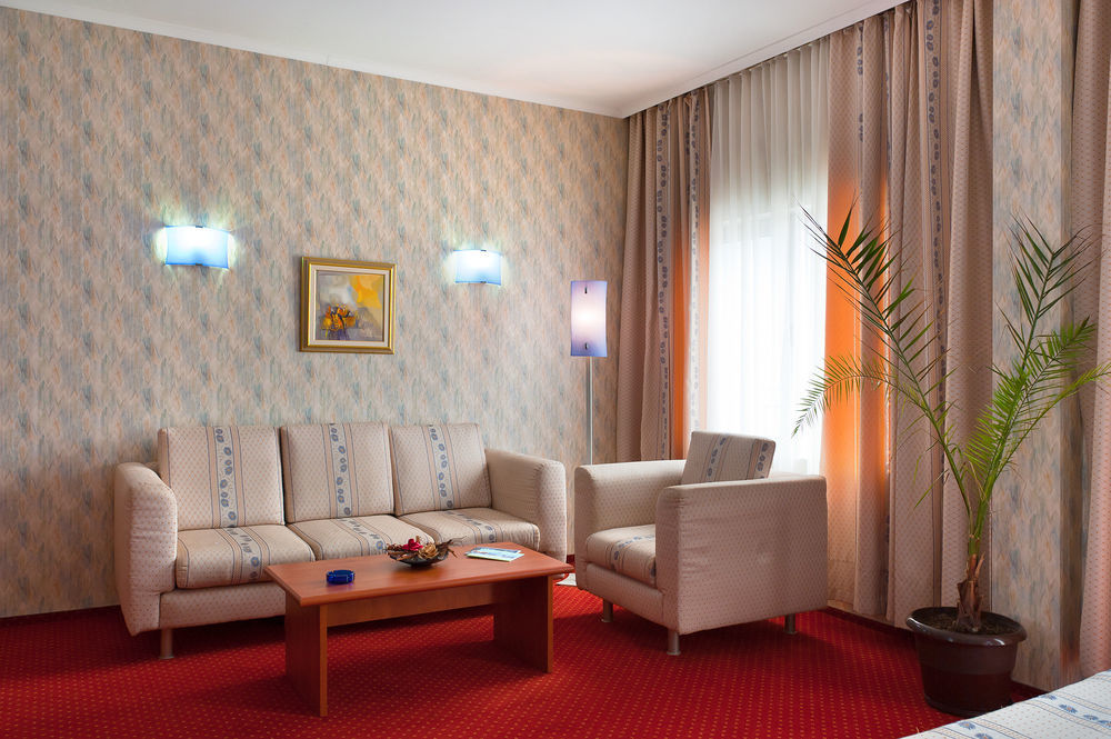 Aqua Hotel Várna Kültér fotó